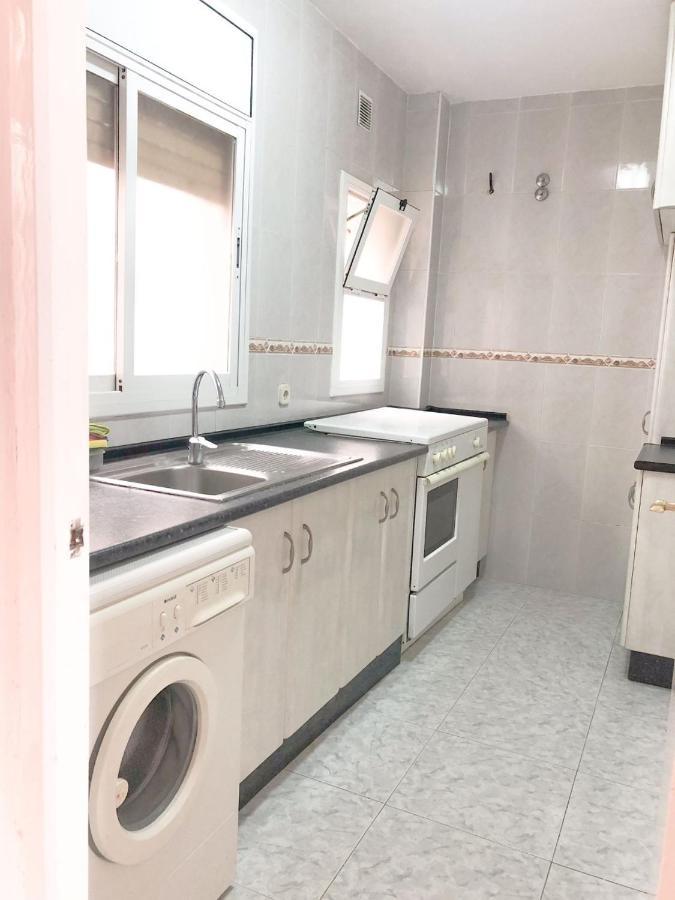 Mari Village Apartamento Luminoso,A 2 Minutos De La Playa ซาลอว์ ภายนอก รูปภาพ