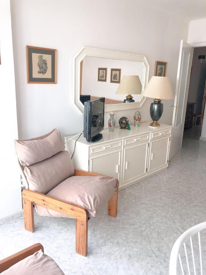 Mari Village Apartamento Luminoso,A 2 Minutos De La Playa ซาลอว์ ภายนอก รูปภาพ